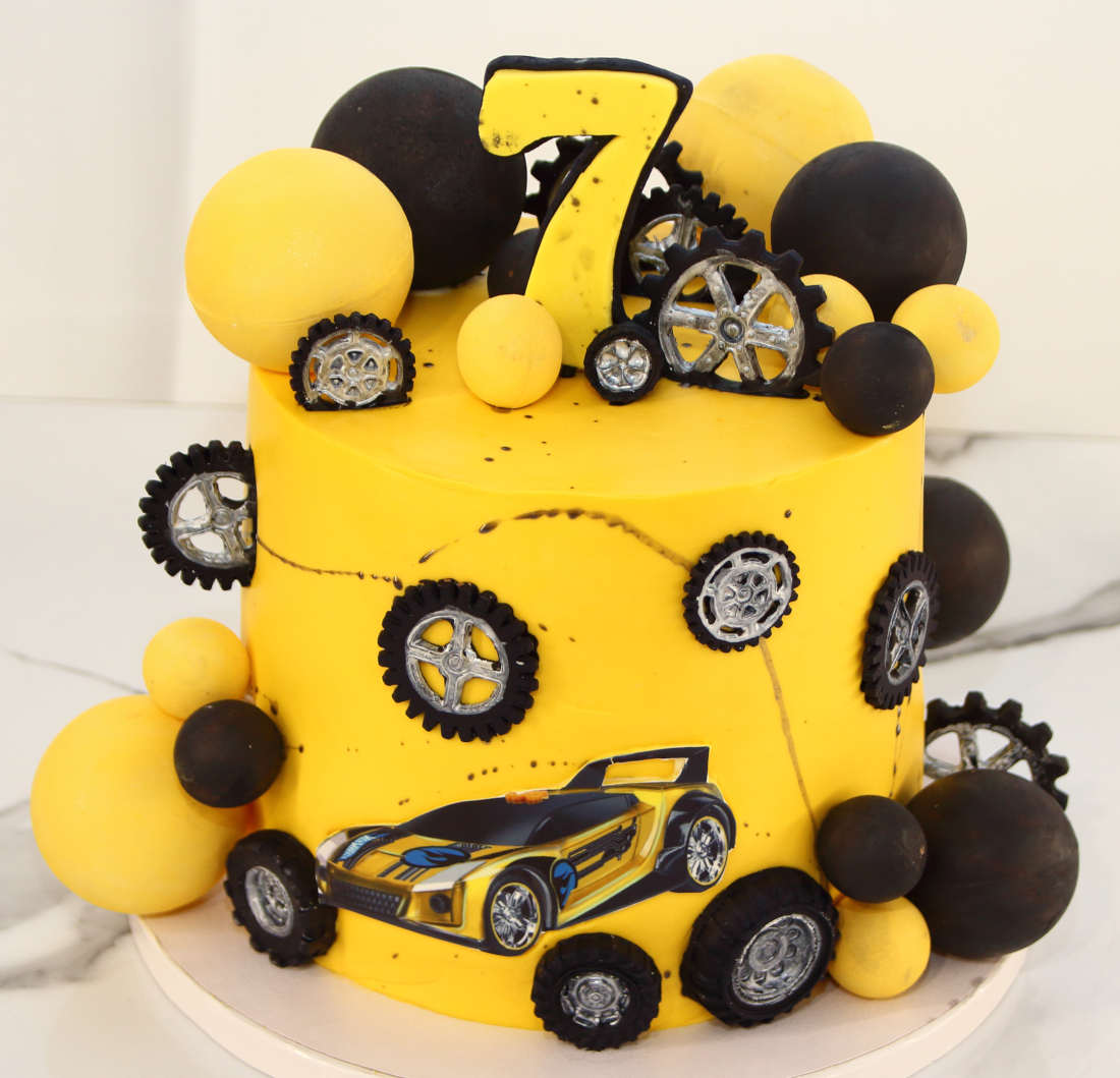  Tortas Su Automobiliu Vaik Ir Suaugusi j Gimtadieniams Vilniuje
