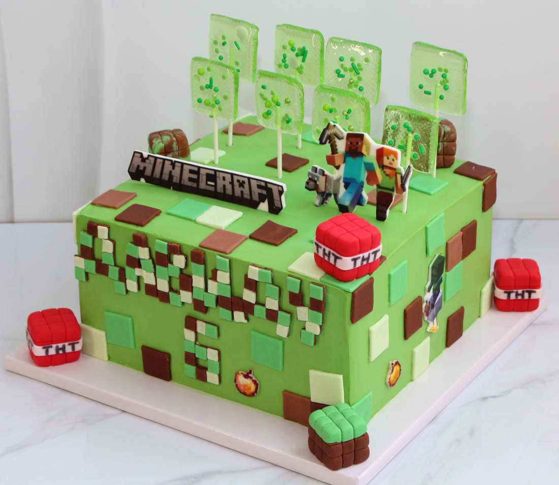 Square cake for a boy with Minecraft characters
