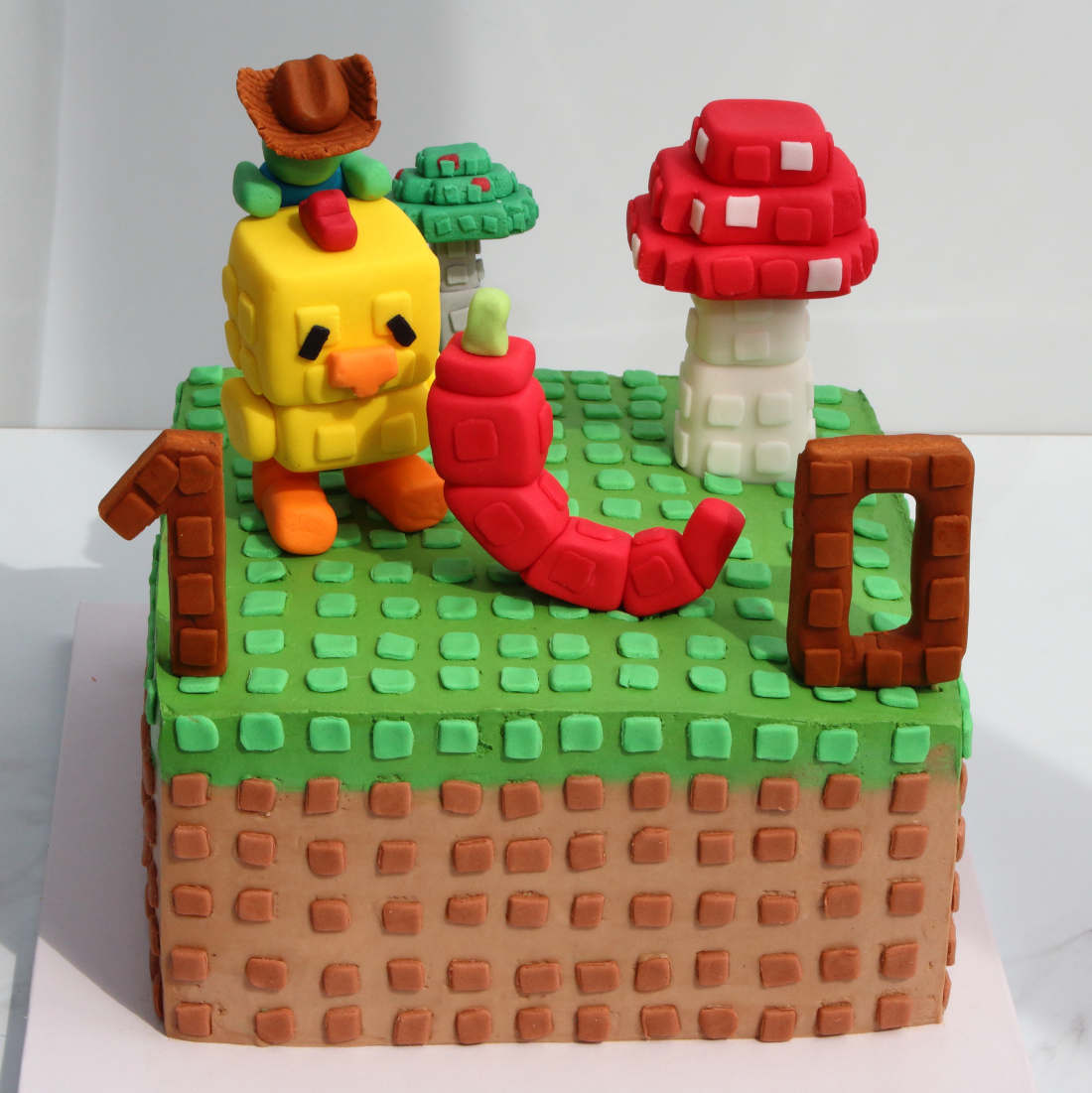 3D tortas apie žaidimą Roblox Auginkite sodą